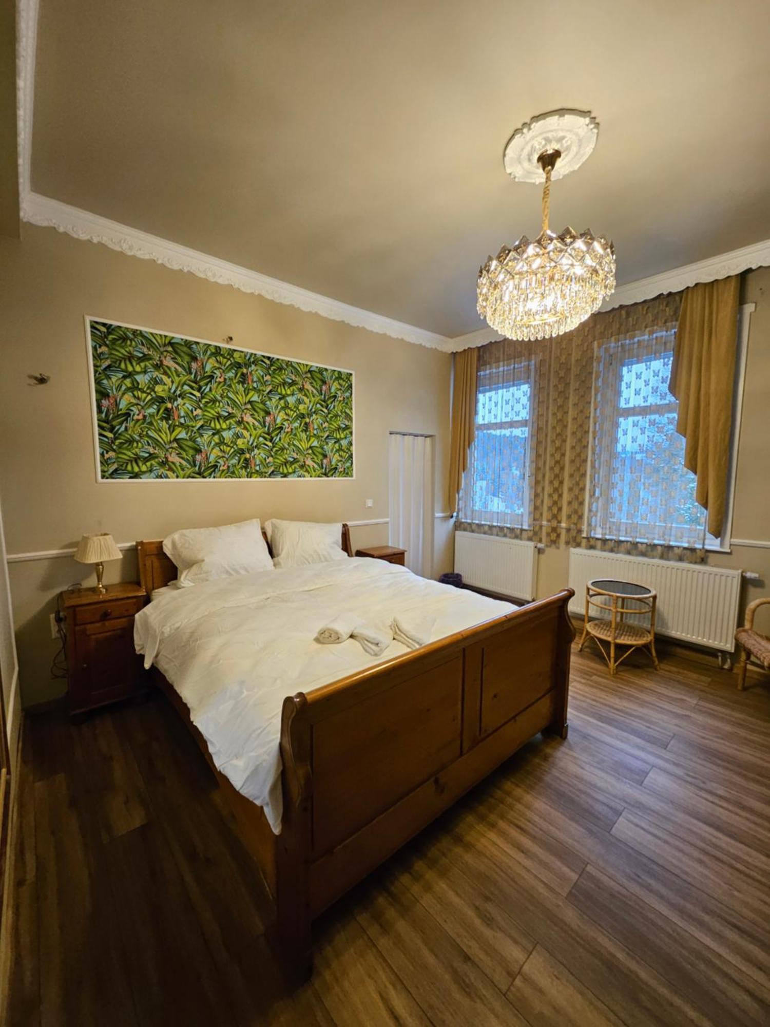 Boutique Hotel Am Bahndamm Нойгаус-ам-Реннвеґ Екстер'єр фото